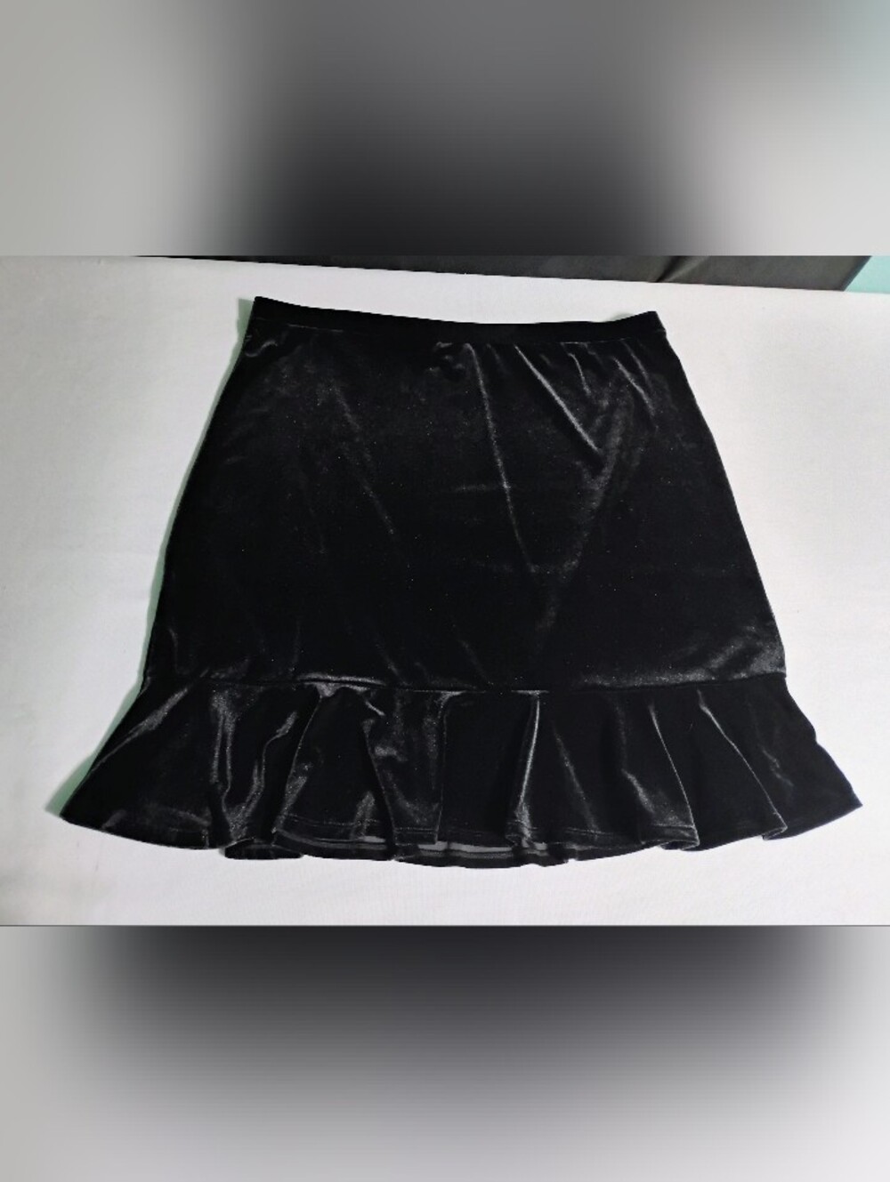 Jaclyn Smith Sz XXL Black Stretch Velvet Skirt